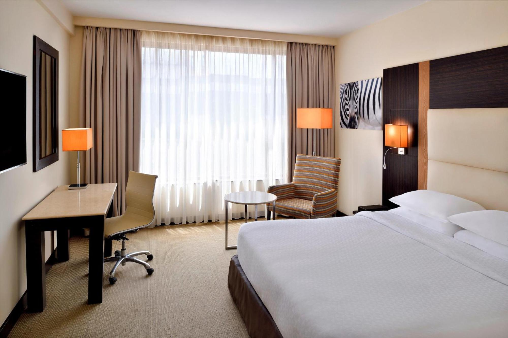 Four Points By Sheraton Nairobi Hurlingham Exteriér fotografie